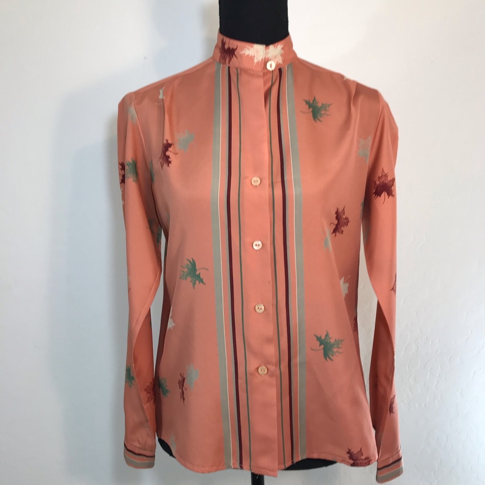 Maple Leaf Vintage Buttoned Blouse